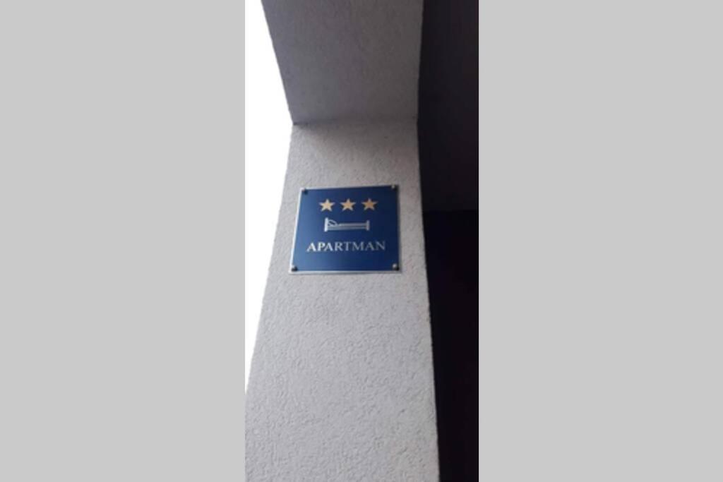 Apartman Franko - uz parking Pula Dış mekan fotoğraf